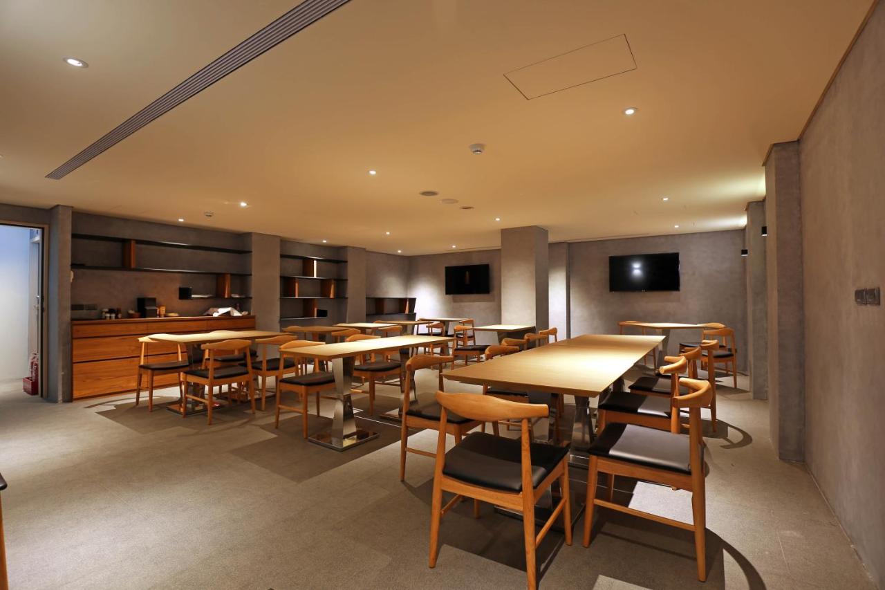 Water House Hotel Taipei Exterior photo